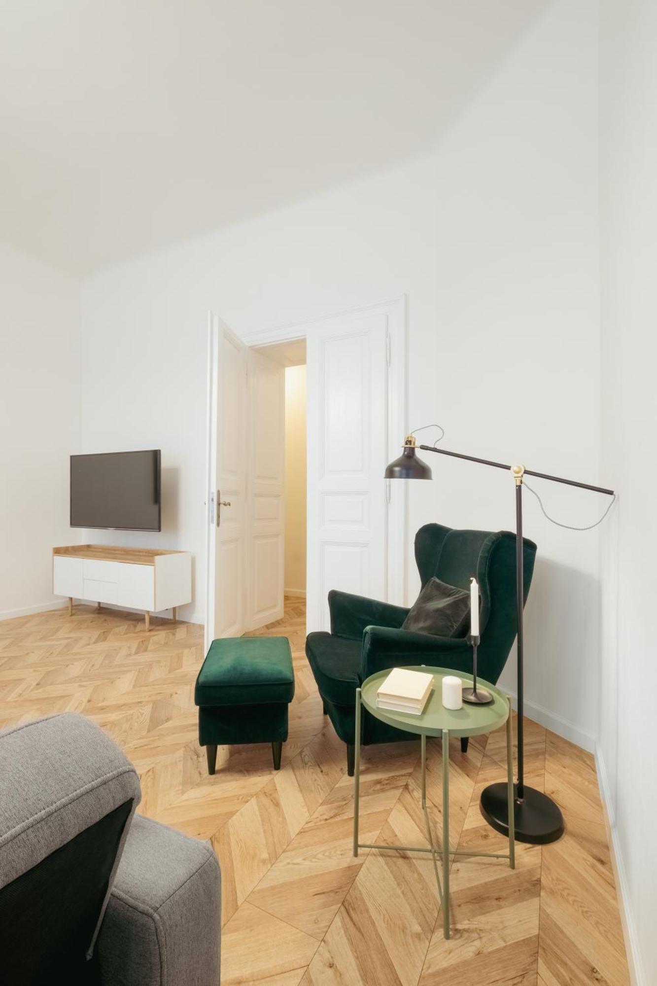 Appartamento Two Bedroom Near Park In Vinohrady By Days