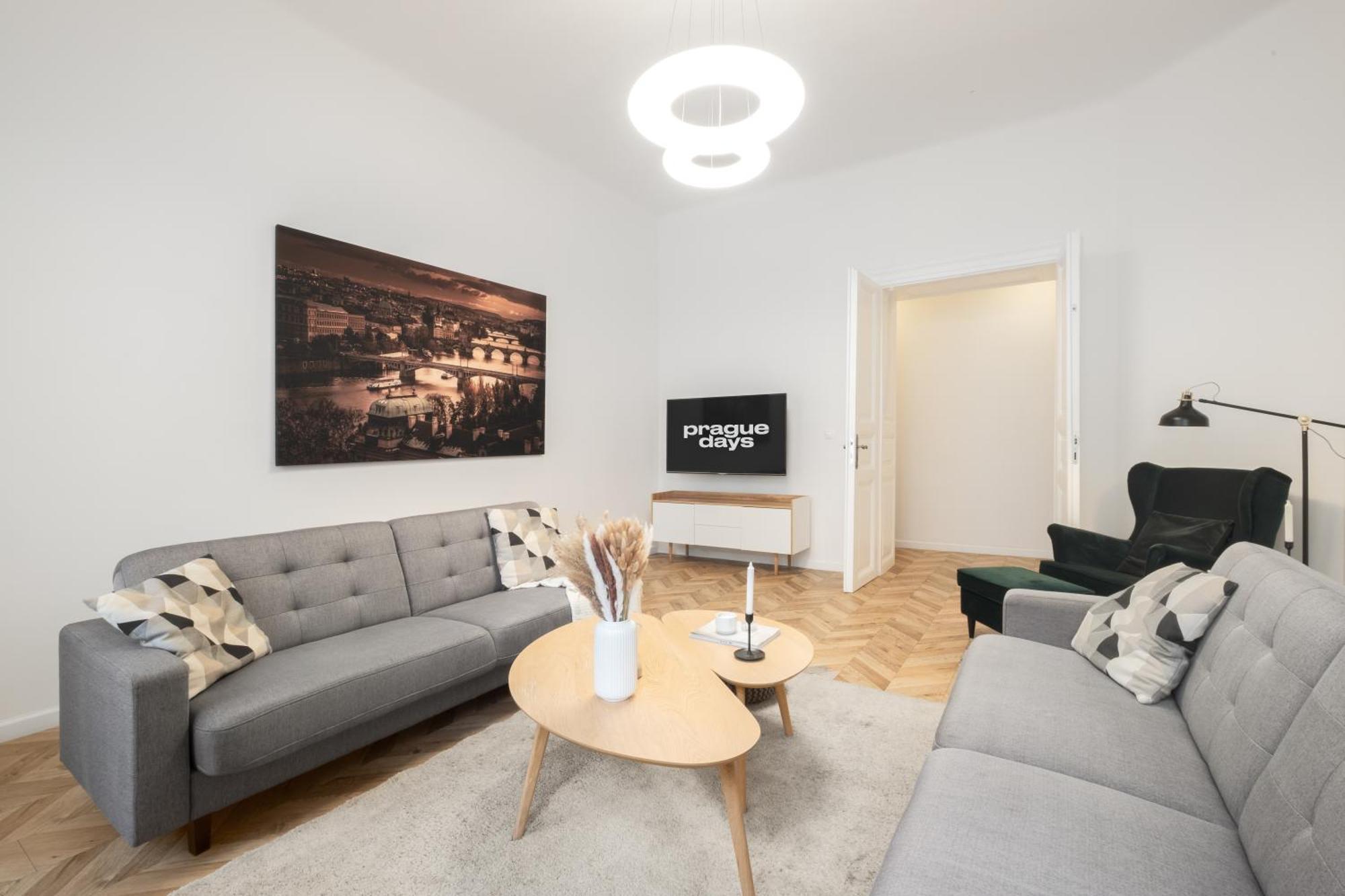Two Bedroom Near Park In Vinohrady By Days Appartamento *
